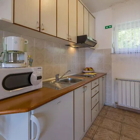 In Crikvenica Ii * דראמליי